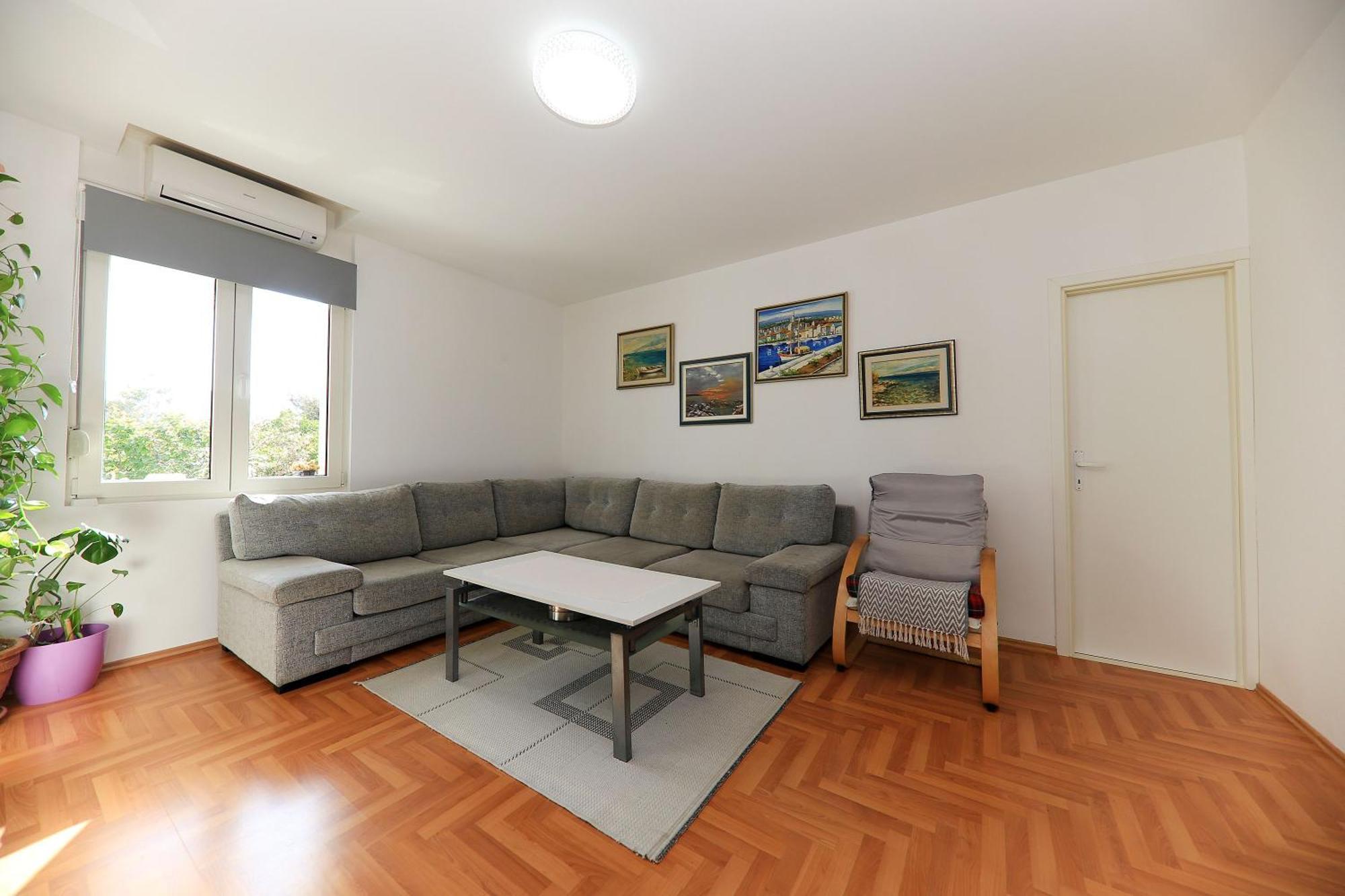 Apartmani Tonci Pag Паг Екстериор снимка
